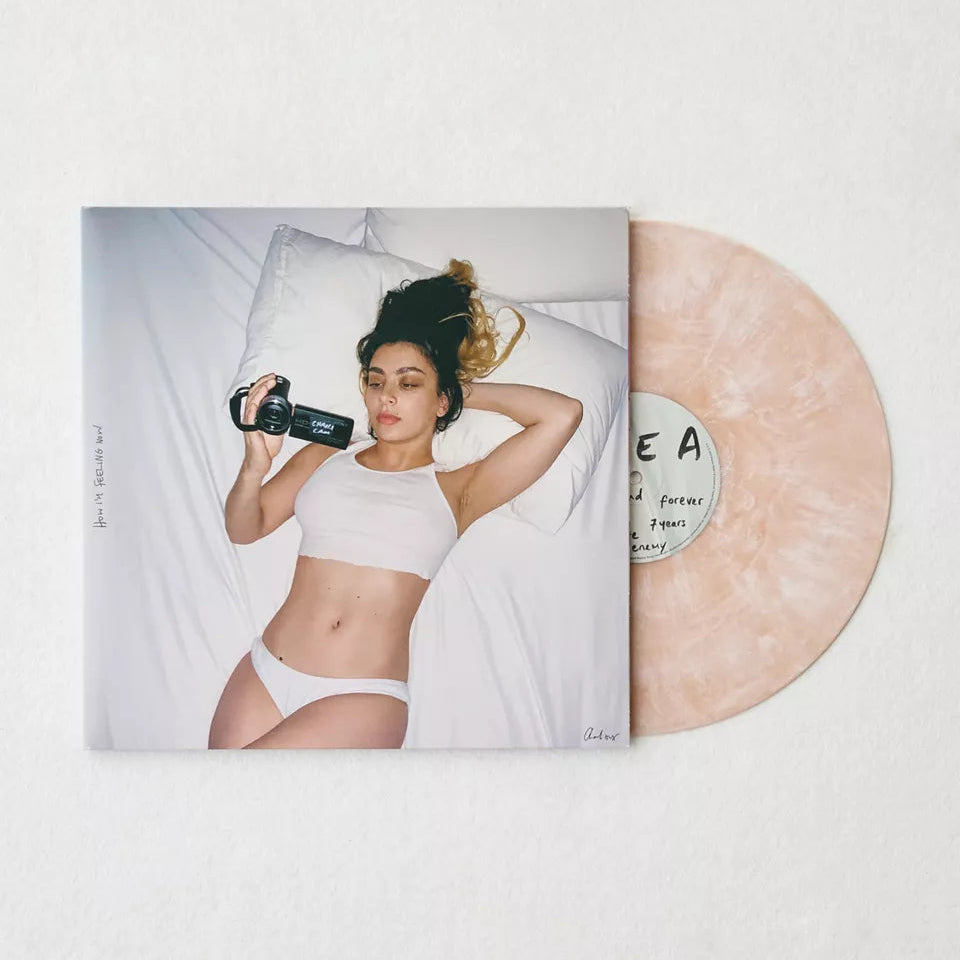 Charli xcx - "How I´m Feeling Now" UO Exclusive Cocoa Marshmellow Marble Vinyl